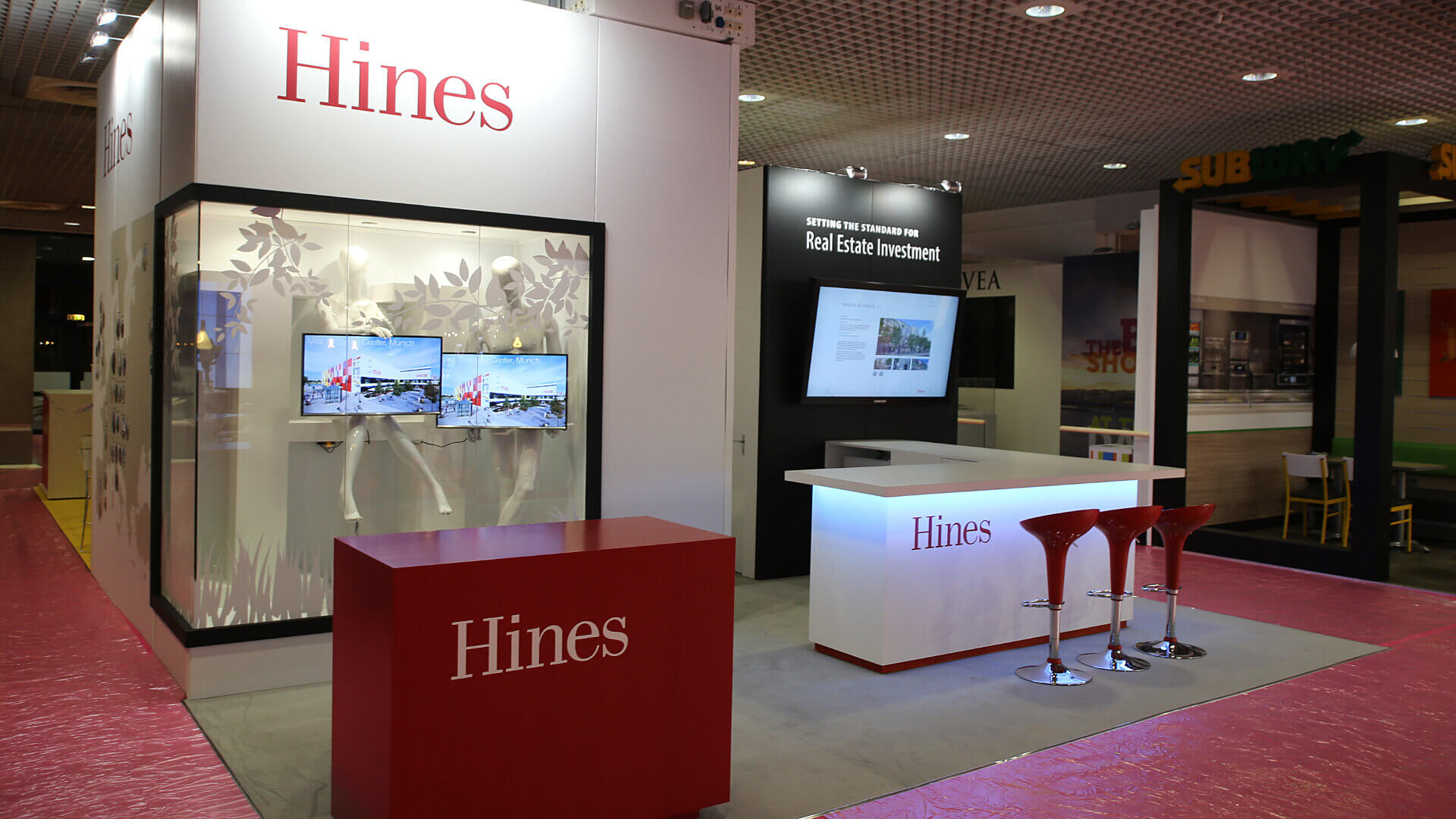 hines shop stand