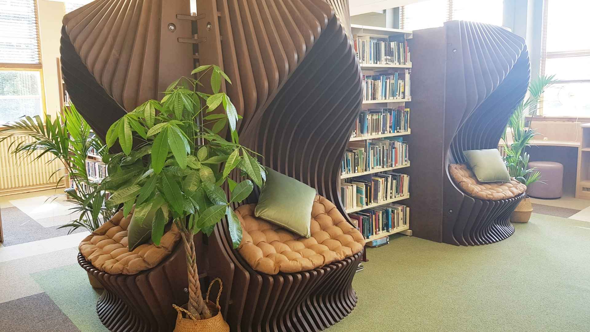 school library bespoke seating